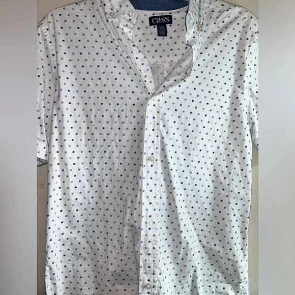 Men’s size small Chaps short sleeve button down dress shirt. - Picture 7 of 8